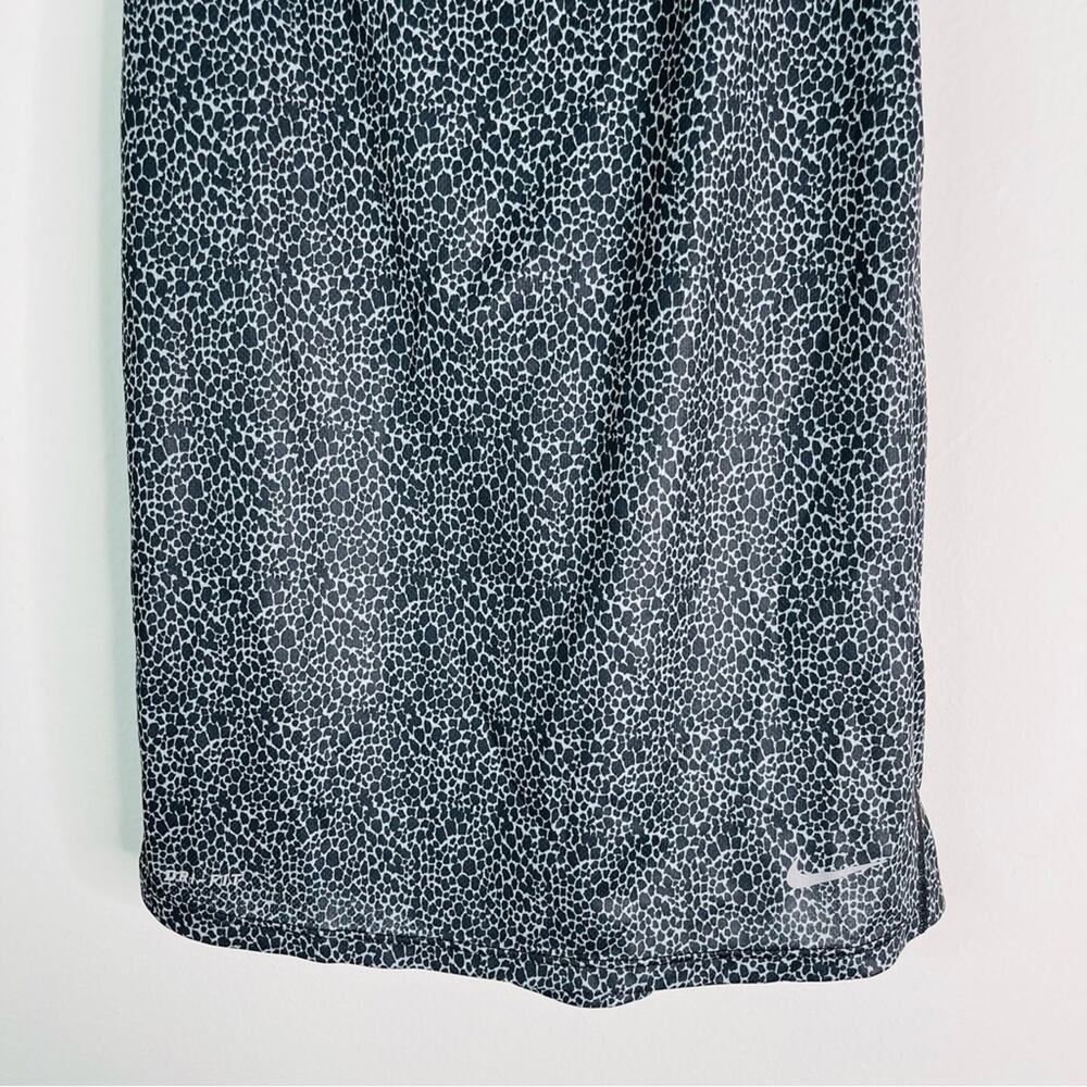 Nike black grey animal print mesh activewear athletic yoga running small - Picture 3 of 7